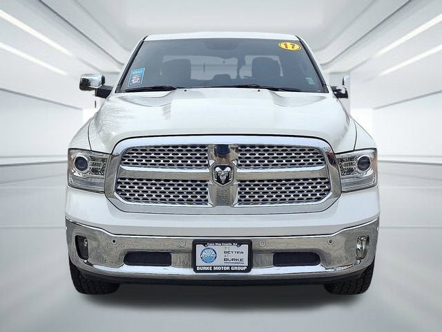 2017 RAM 1500 Laramie Crew Cab 4x4 5'7" Box