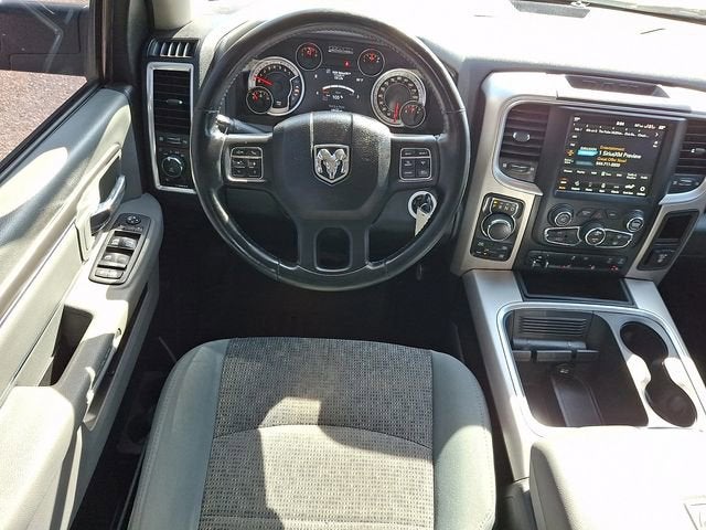 2018 RAM 1500 Big Horn Crew Cab 4x4 6'4" Box