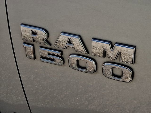 2018 RAM 1500 Big Horn Crew Cab 4x4 6'4" Box