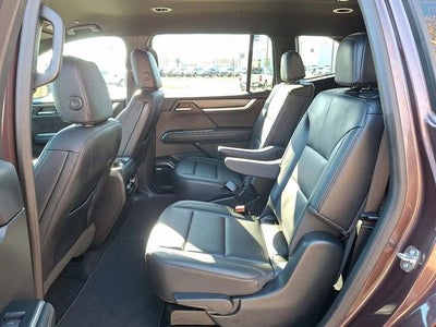 2024 GMC Acadia Elevation