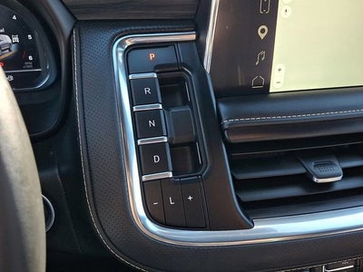 2024 GMC Yukon SLT