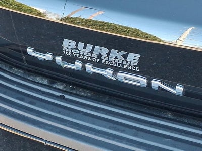 2024 GMC Yukon SLT