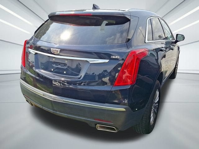 2017 Cadillac XT5 Luxury FWD