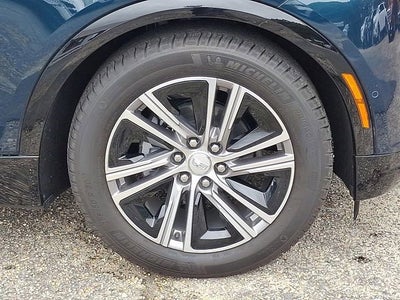 2025 Cadillac LYRIQ Luxury 1