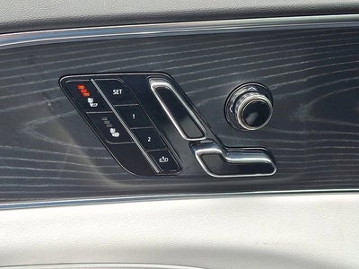 2025 Cadillac LYRIQ Luxury 1