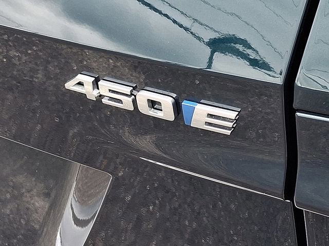 2025 Cadillac LYRIQ Luxury 1