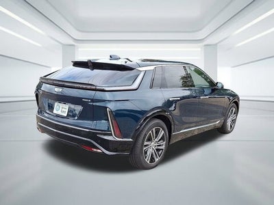 2025 Cadillac LYRIQ Luxury 1