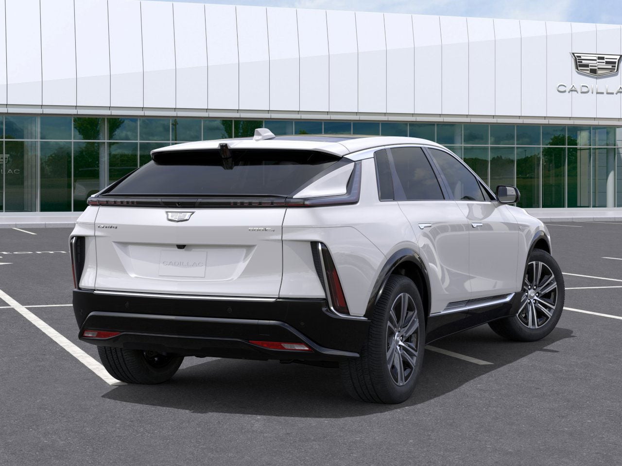 2025 Cadillac LYRIQ Luxury 2