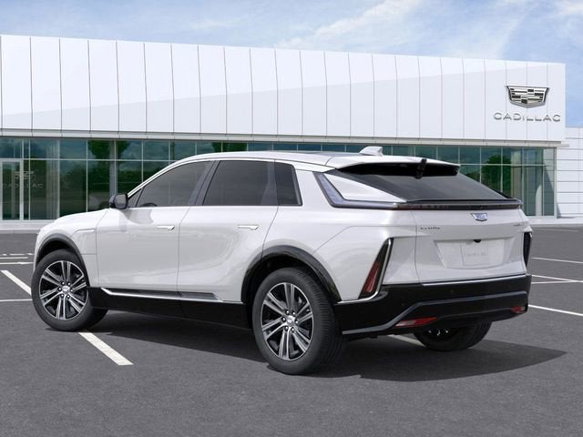 2025 Cadillac LYRIQ Luxury 2