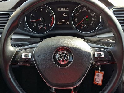 2016 Volkswagen Passat 1.8T SE