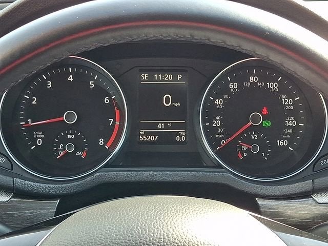 2016 Volkswagen Passat 1.8T SE