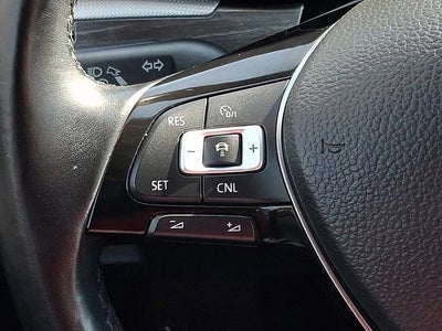 2016 Volkswagen Passat 1.8T SE