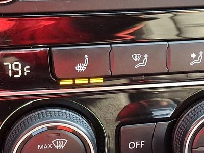 2016 Volkswagen Passat 1.8T SE