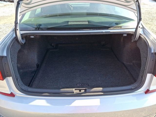 2016 Volkswagen Passat 1.8T SE